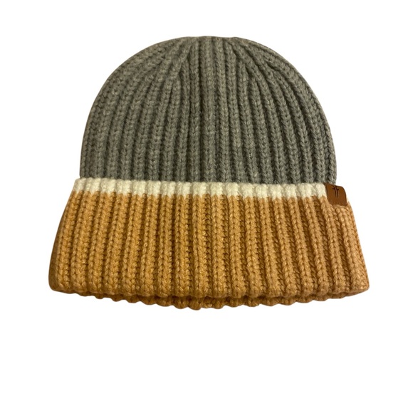 Frye Gray and Brown Knit Beanie with Brown Leather Wallet - Picture 4 of 6